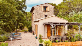 Beautiful 17th century Bastidon in Provence